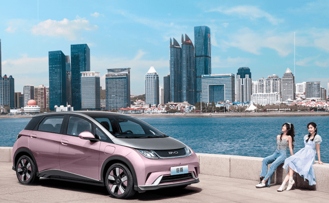 �ȁ��Ϻ������N��20�f������Ů܇��������